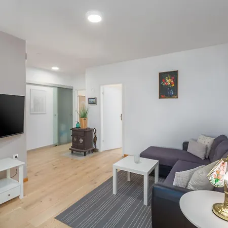 Marica 4 In Strandnaehe Mit Parkplatz Apartment *