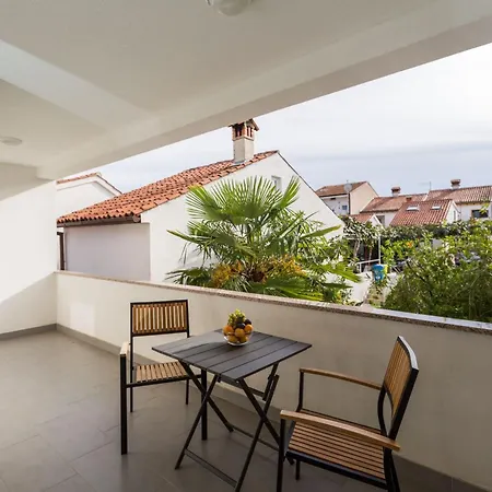 Marica 4 In Strandnaehe Mit Parkplatz Apartment